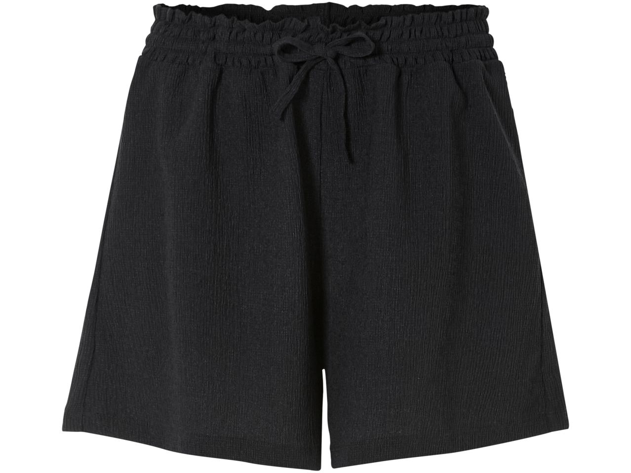 Shorts neri con elastico in vita.
