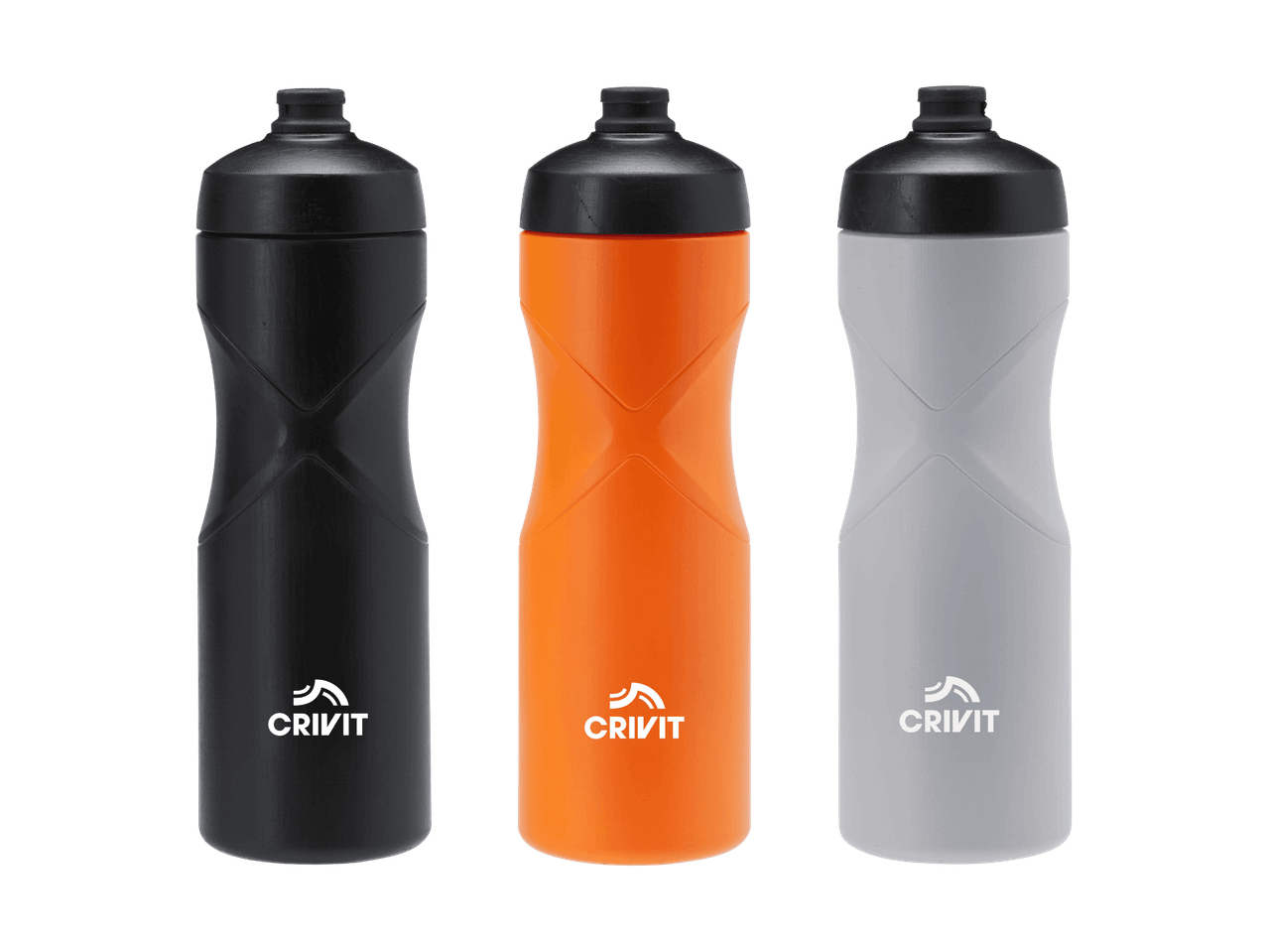 Drei Sportflaschen in Schwarz, Orange und Grau mit weißem Logo.