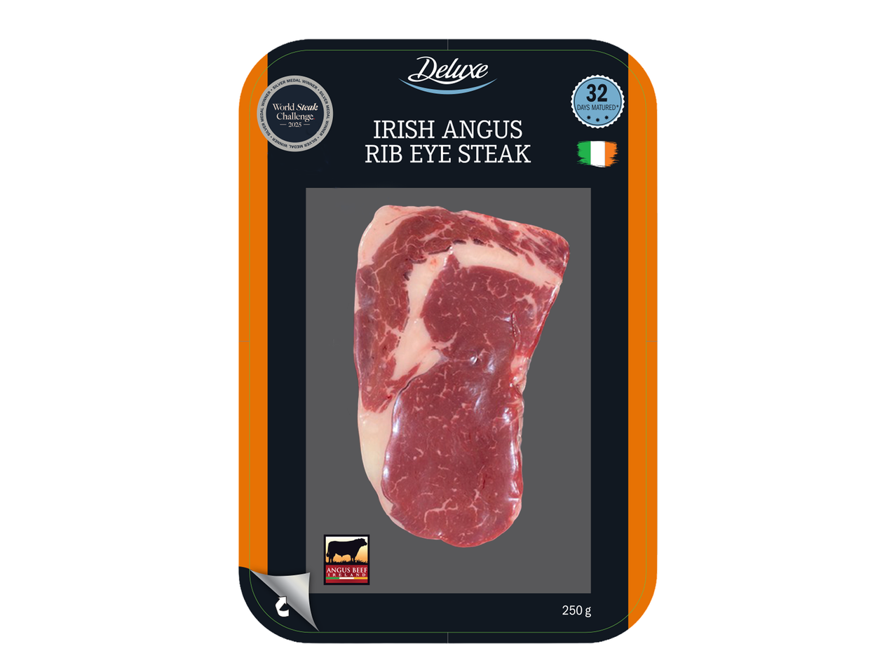 Un emballage de steak de côte irlandaise de 250 g, maturé 32 jours, avec un logo de bœuf Angus.