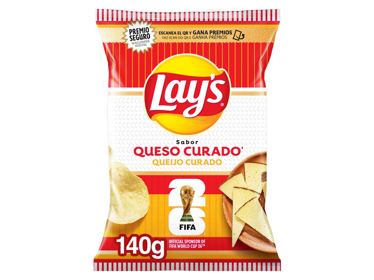 Saco de batatas fritas com sabor a queijo curado, 140g, com tema da FIFA.