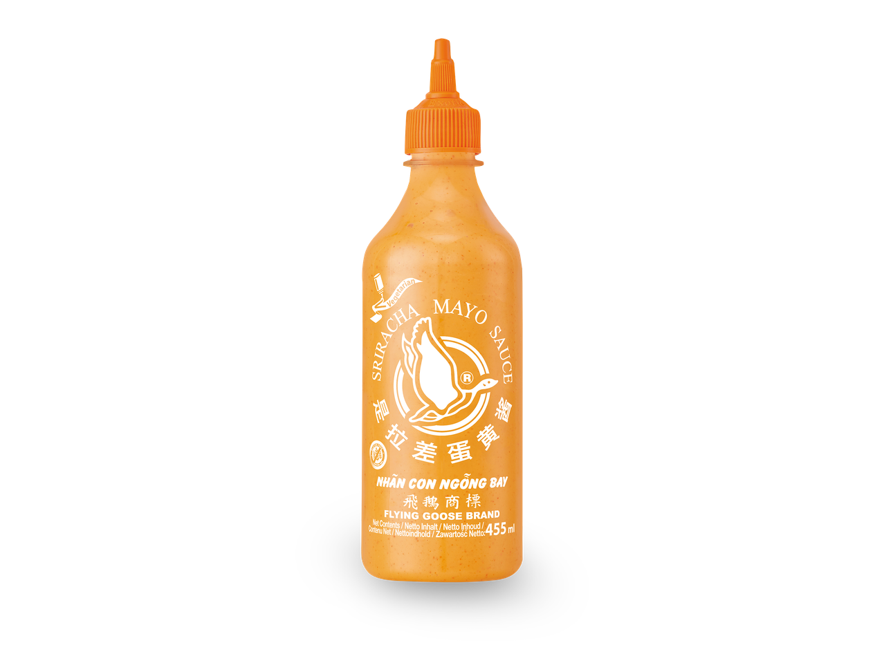 Een fles sriracha mayonaisesaus van 455 ml tegen een zwarte achtergrond.