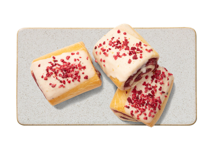 Fehér csokis-málnás tekercs