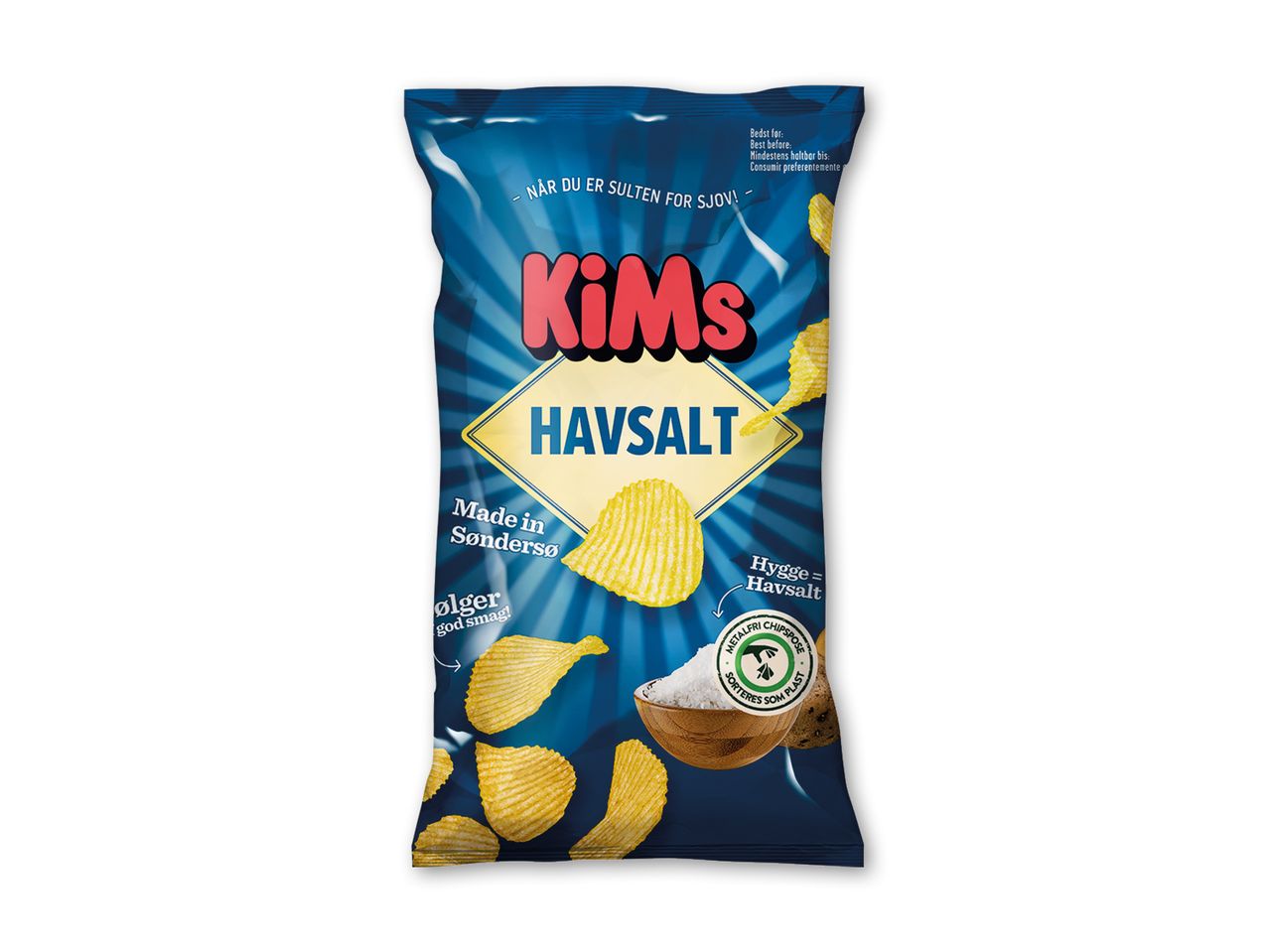 En pose med bølgede chips med havsalt, der fremhæver, at de er lavet i Søndersø.