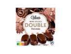 Кутия с 6 броя мини шоколадови сладоледи на клечка, с надпис 'DOUBLE Chocolate' и Nutri-Score D.