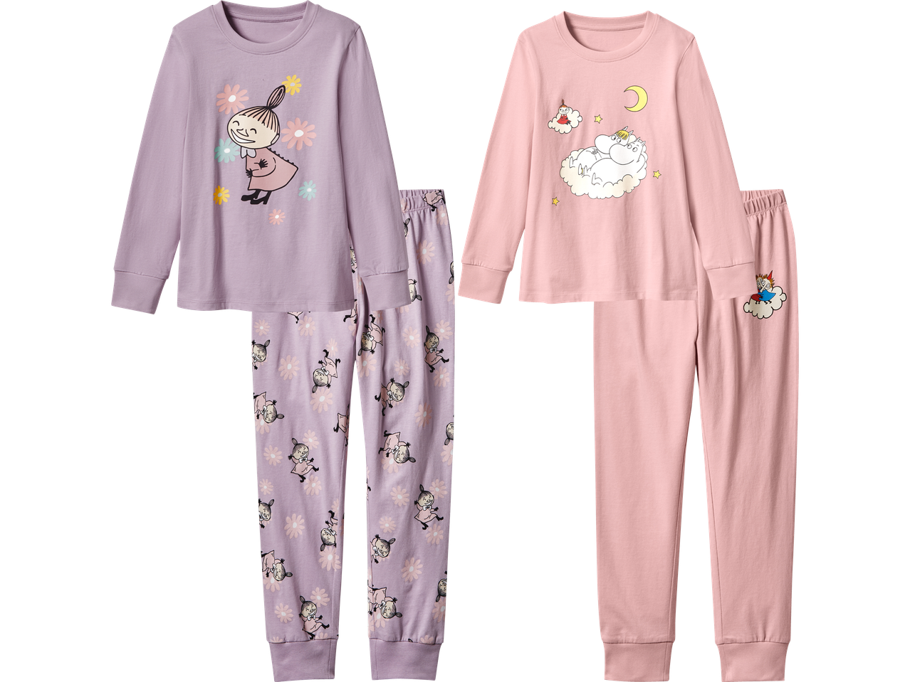 Två set med Mumin-pyjamas, en lila med Lilla My och en rosa med Muminfamiljen.