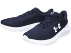 Δύο σκούρα μπλε αθλητικά παπούτσια Under Armour με λευκές σόλες.