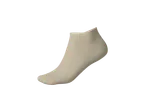 ESMARA MEN korte beige sok op een zwarte achtergrond