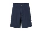 En mørkeblå cargo shorts med knapper.