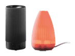 Zwei Diffusoren, einer schwarz und einer leuchtend orange, auf schwarzem Hintergrund.