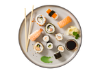 SELECT Sapporo sushivaagen erinevate rullide, nigiri, ingveri, wasabi ja sojakastmega.