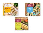 Tre pakker gyoza i asiatisk stil: kylling, rejer og krydret kimchi med svinekød.