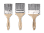 Drei PARKSIDE Pinsel in den Größen 70, 80 und 100 mit Holzgriffen und FSC-Zertifizierung.