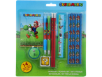 Super Mario-skolset med anteckningsbok, pennor, pennor, linjal och vässare.