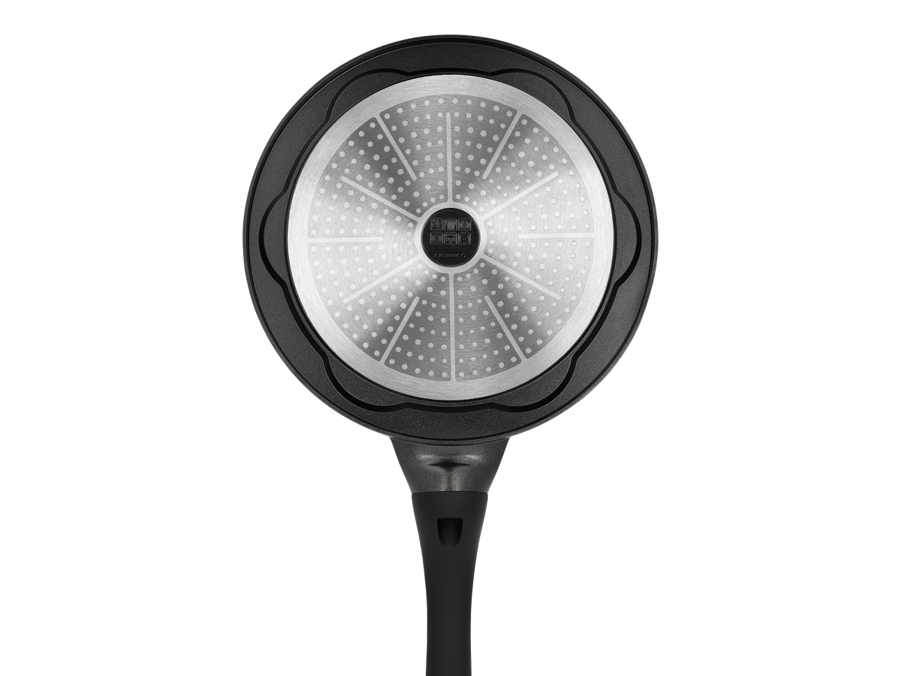 Дъното на тиган Silvercrest с индукционна основа и символи за съвместимост с котлони