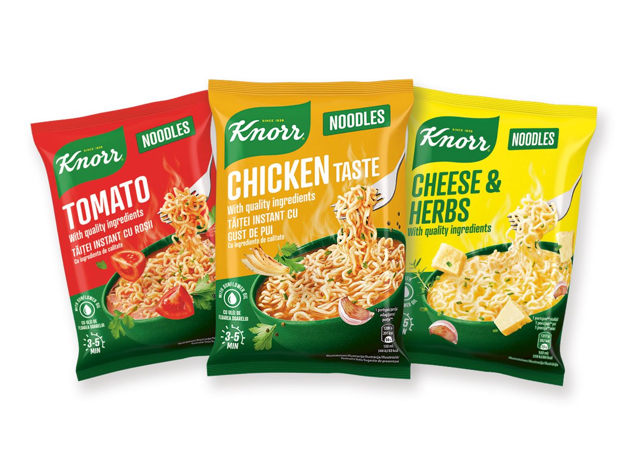 Trei pachete de tăiței instant Knorr, cu arome de roșii, pui și brânză și ierburi.