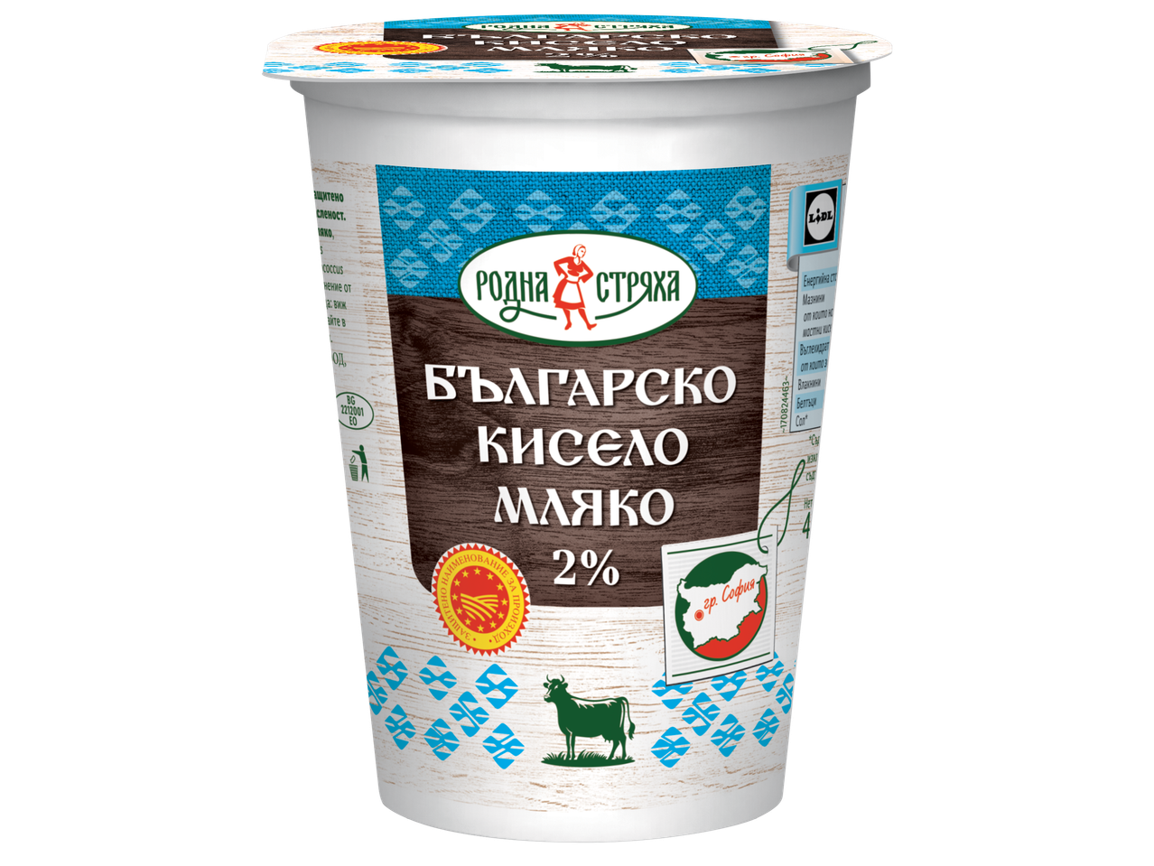 Българско кисело мляко 2% в бяла кофичка с традиционни мотиви.