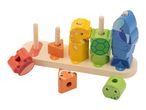 Wooden animal stacking toy with crab, clownfish, lion, turtle, and whale pieces, numbered 1-5.