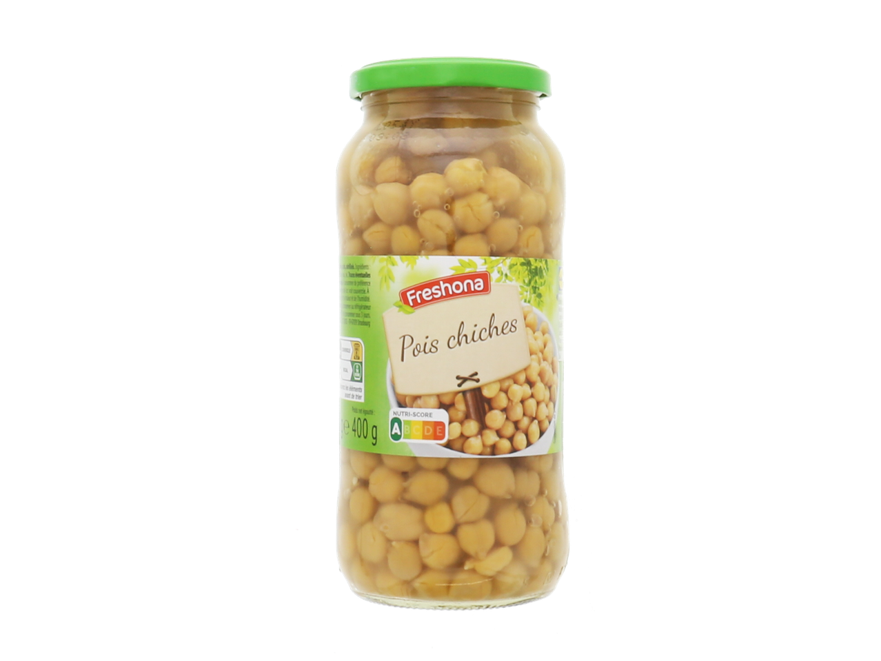 Un bocal de pois chiches avec une étiquette verte et blanche.
