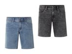 To par denim shorts i lyseblå og mørkegrå.