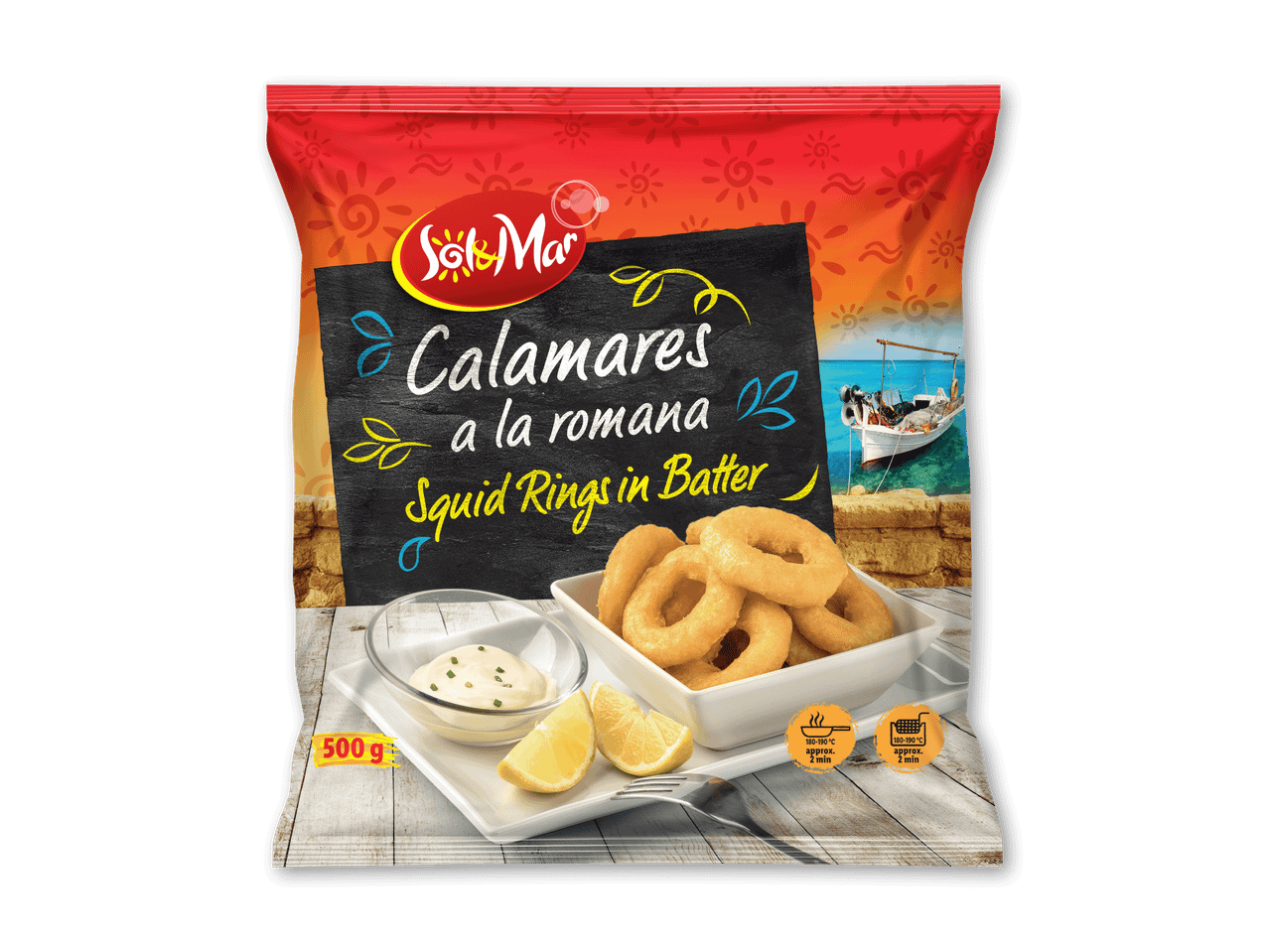 Indpakkede blæksprutteringe i dej med citron og dip, klar til stegning.
