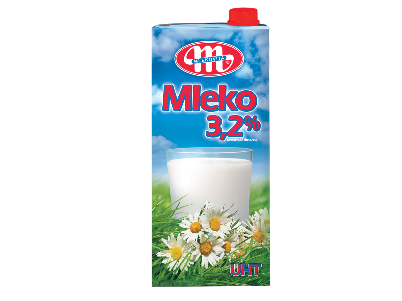 Mlekovita pieno pakelis 3,2% riebumo, su stikline pieno ir ramunėmis žolėje.