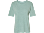 Uma camiseta verde-clara com gola redonda.