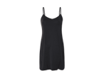 Ein schwarzes, schulterfreies Unterkleid.