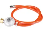 Regolatore di pressione del gas con tubo arancione per butano/propano.