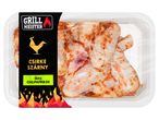 Grill Meister csirkeszárnyak édes chilipaprikás pácban, átlátszó csomagolásban.