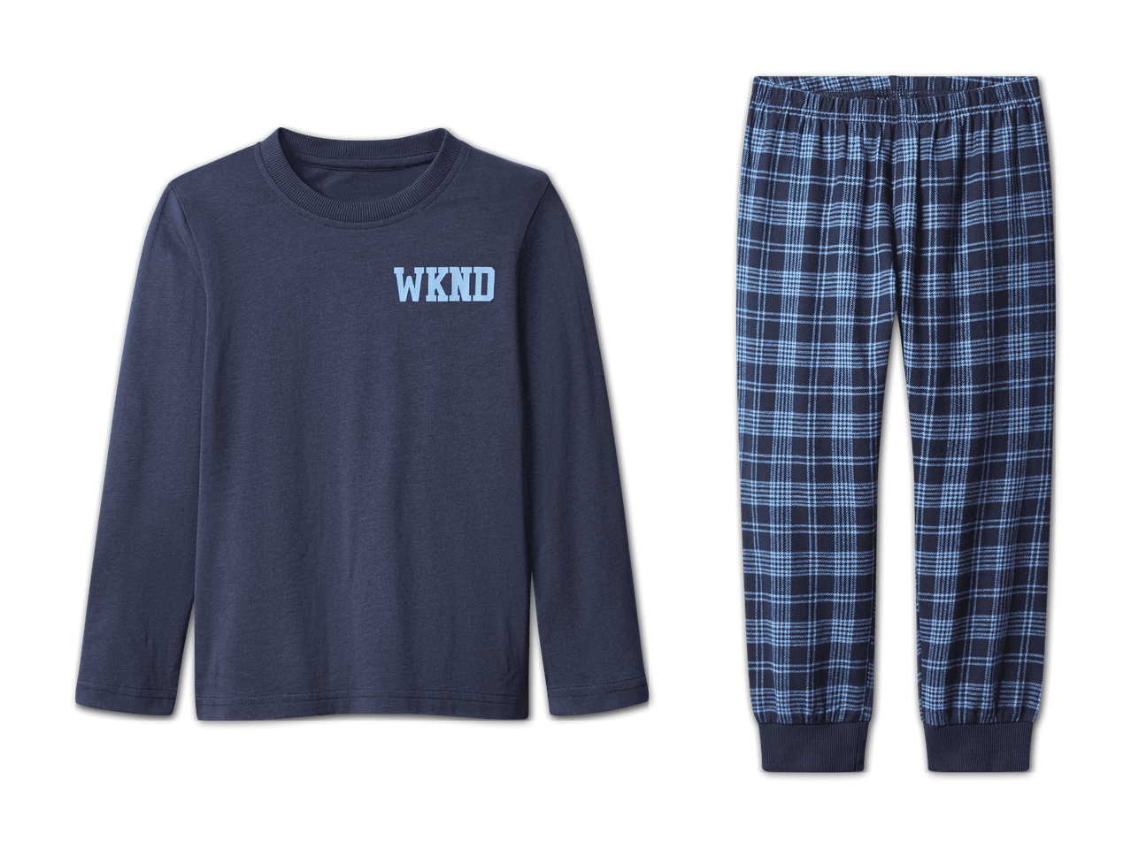 Dunkelblaues Pyjama-Set mit langärmeligem Oberteil mit „WKND“-Aufschrift und karierter Hose.