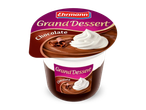 Chocolade Grand Dessert met slagroom en chocoladekrullen