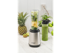 Blender Russell Hobbs cu fructe și legume pentru smoothie.