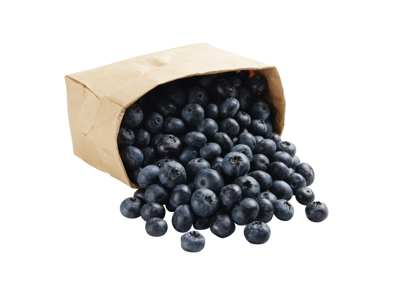 Svježe borovnice izlijevaju se iz smeđe papirnate vrećice.