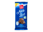 Een blauwe Fin Carré Alpenmelkchocolade verpakking met twee stukken chocolade.