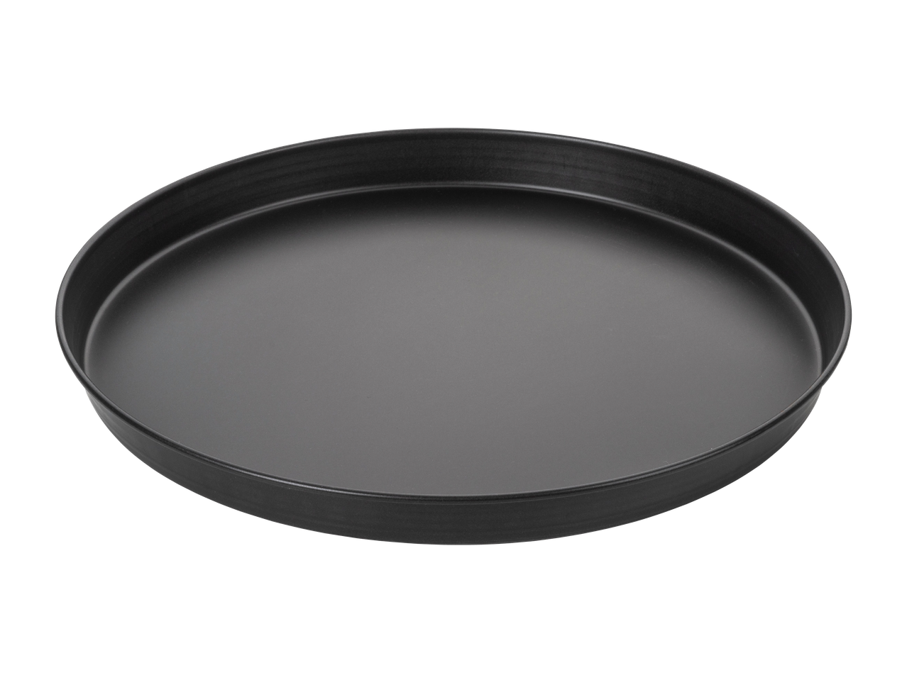 Кръгла черна тава за печене на пица или други ястия.