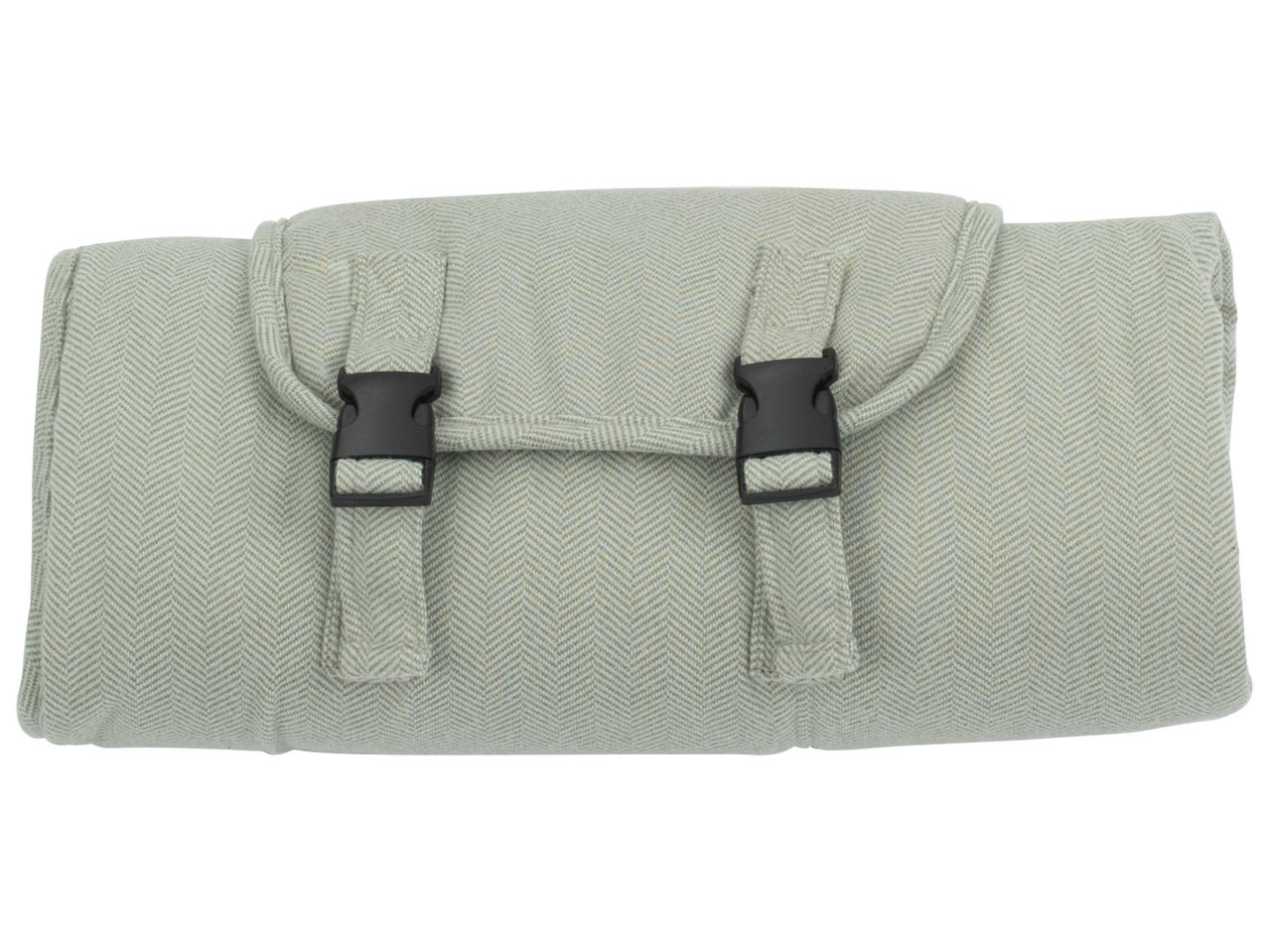 Светлозелено одеяло на руло с шарка тип рибена кост и черни катарами