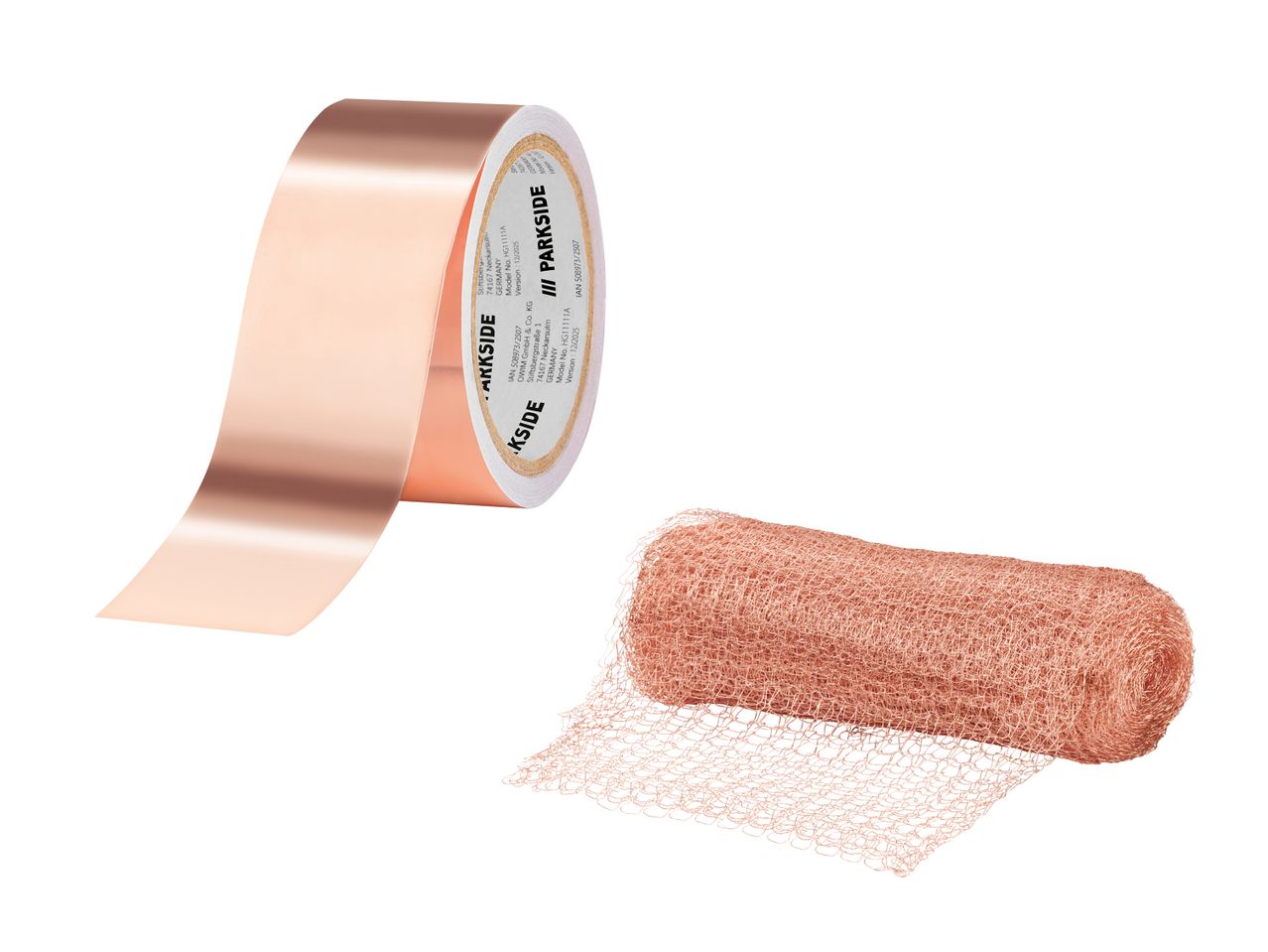 Kupferfarbenes Klebeband und ein Netz aus Kupfergeflecht