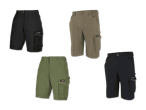 Fünf Arbeitsshorts in Schwarz, Beige, Olivgrün und Dunkelblau mit Seitentaschen.