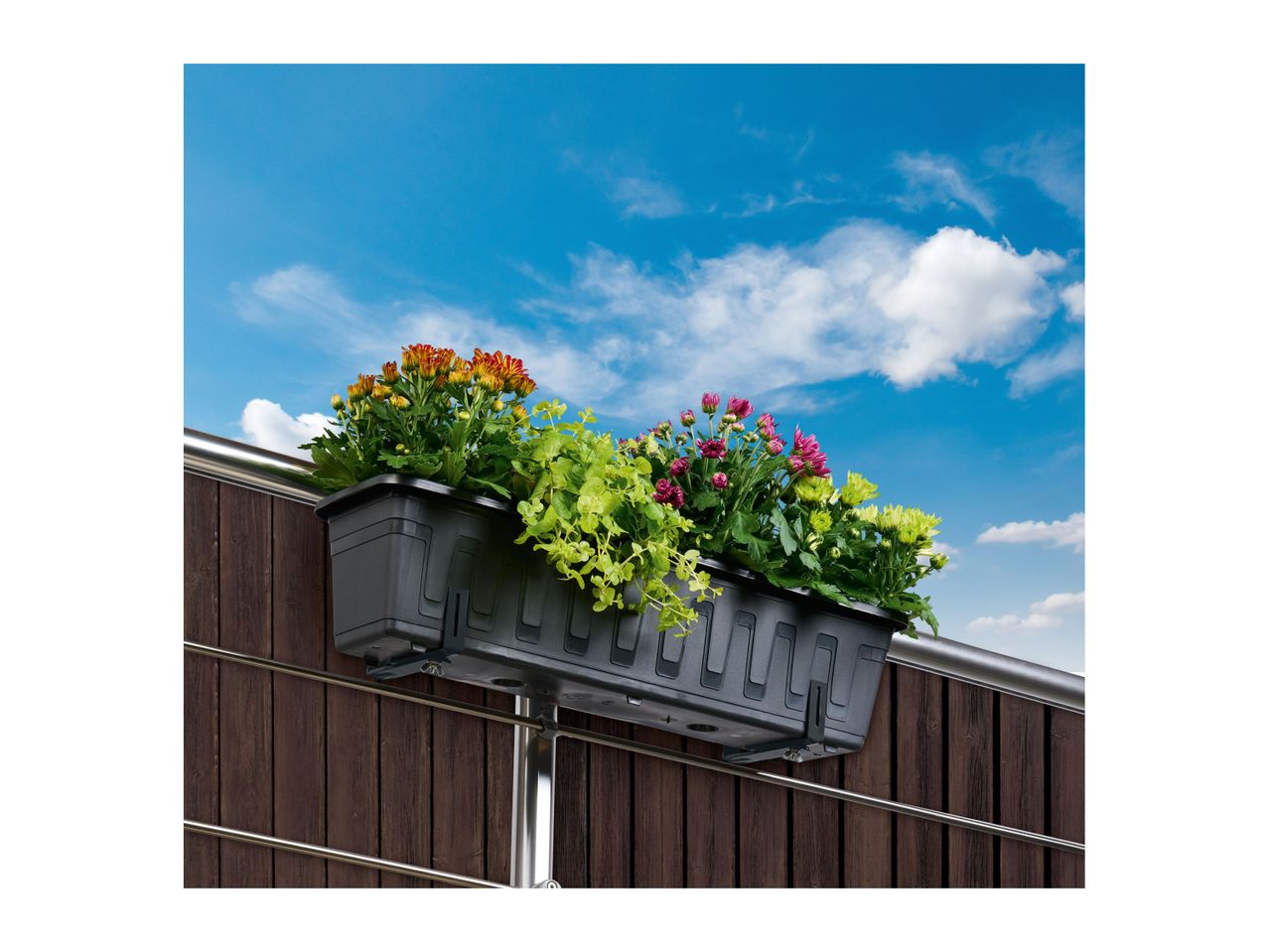 Go to full screen view: Parkside Balcony Planter Brackets - 2 Pack - Image 3