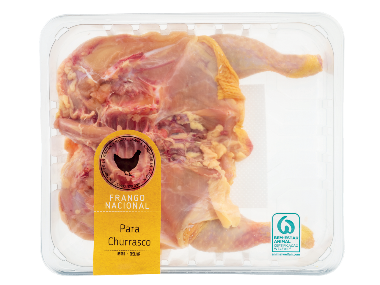 Frango Nacional: Meio frango para churrasco, certificado Bem-Estar Animal.
