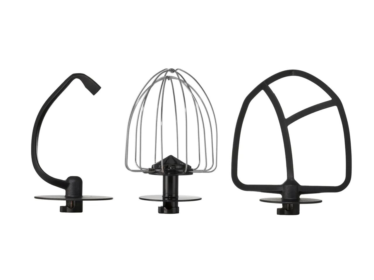 Három konyhai robotgép tartozék: dagasztókar, habverő és lapos keverő