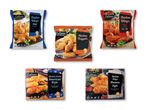 Culineas udvalg af kyllingeprodukter, herunder vinger, nuggets og strimler i forskellige smagsvarianter.