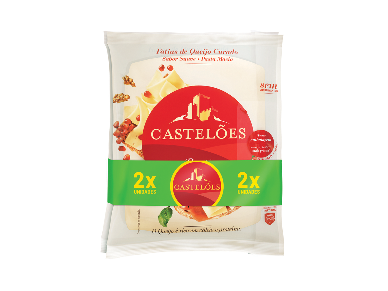 Duas embalagens de queijo Casteloes, sabor suave.