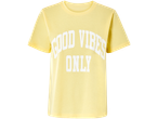 Ljusgul t-shirt med texten "Good Vibes Only".