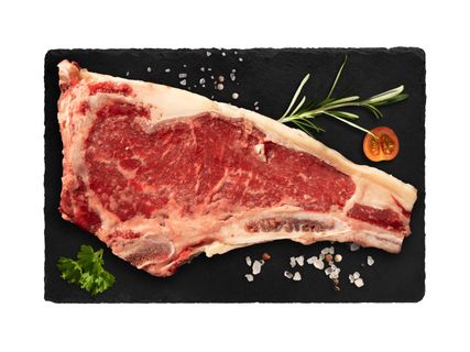 Érlelt marha csontos hátszín