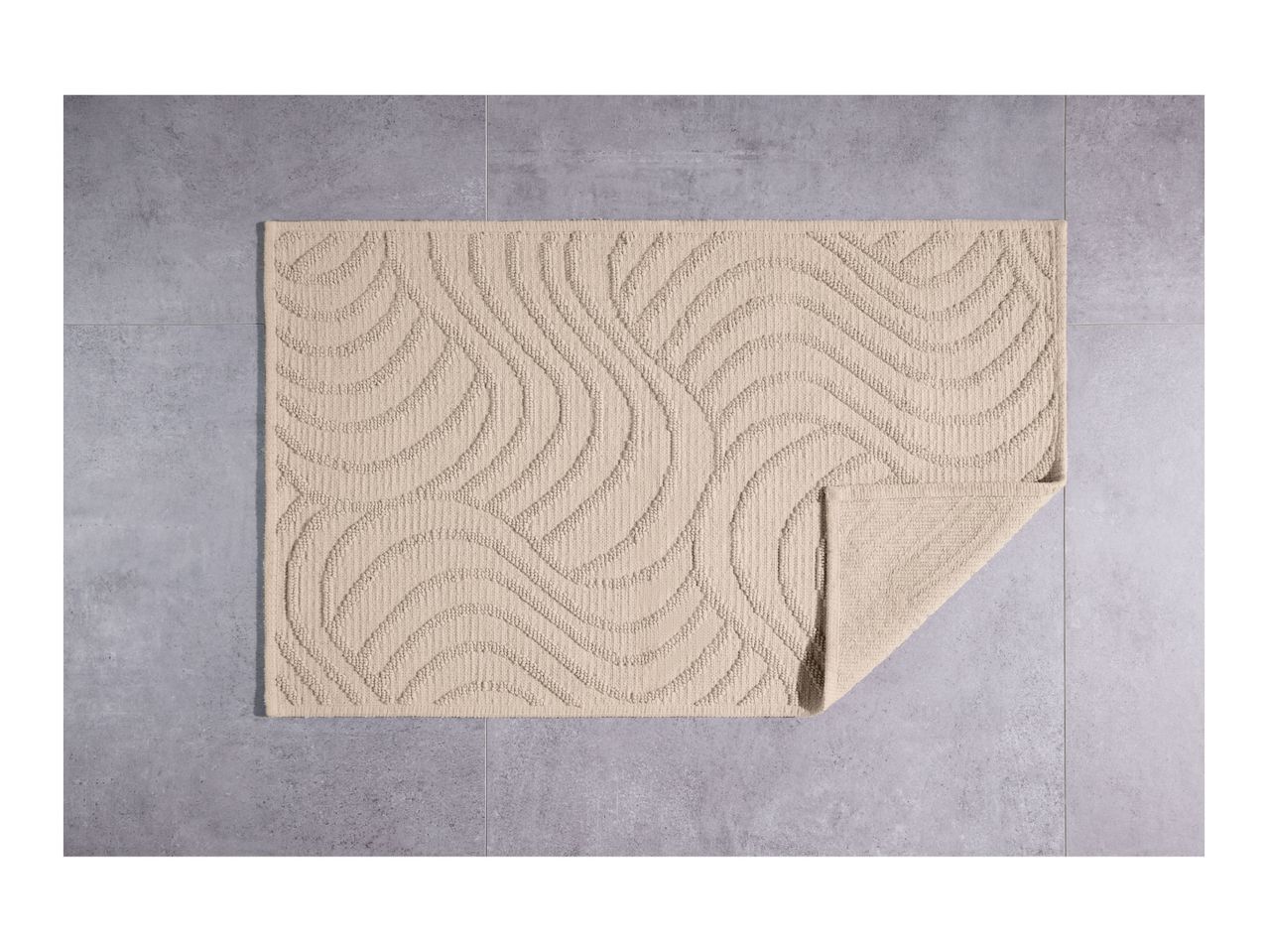 Go to full screen view: Livarno Home Shower Mat - Beige - Image 4