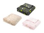 Tre bløde babytæpper med stjerneprint i grå, beige og lyserød.