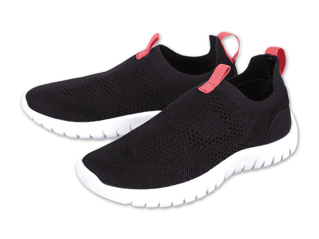 Ein Paar schwarze Slip-On-Sneaker mit weißen Sohlen und roten Zuglaschen.