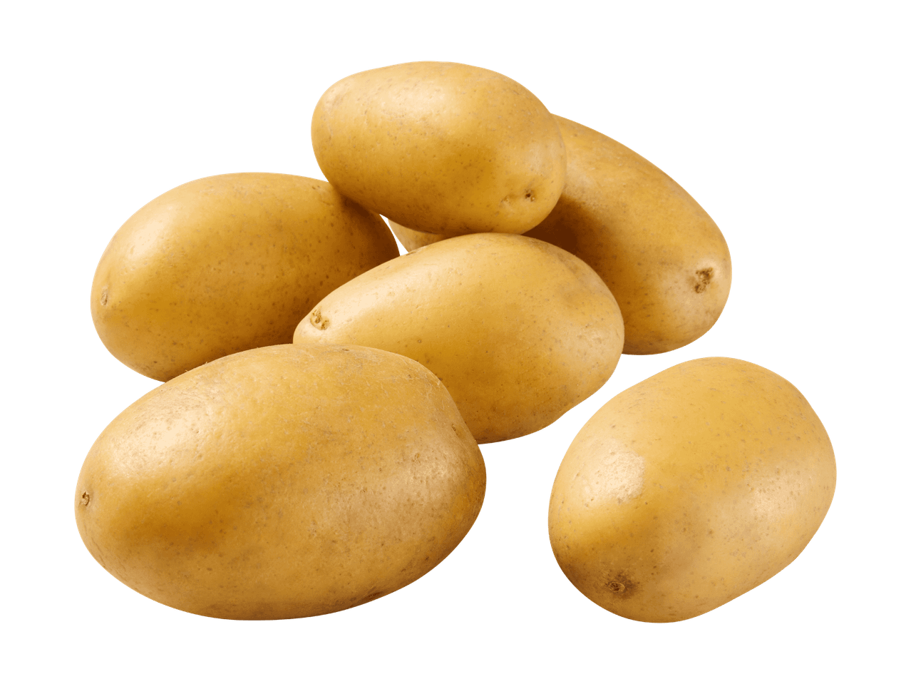 Un tas de pommes de terre jaunes sur un fond noir.