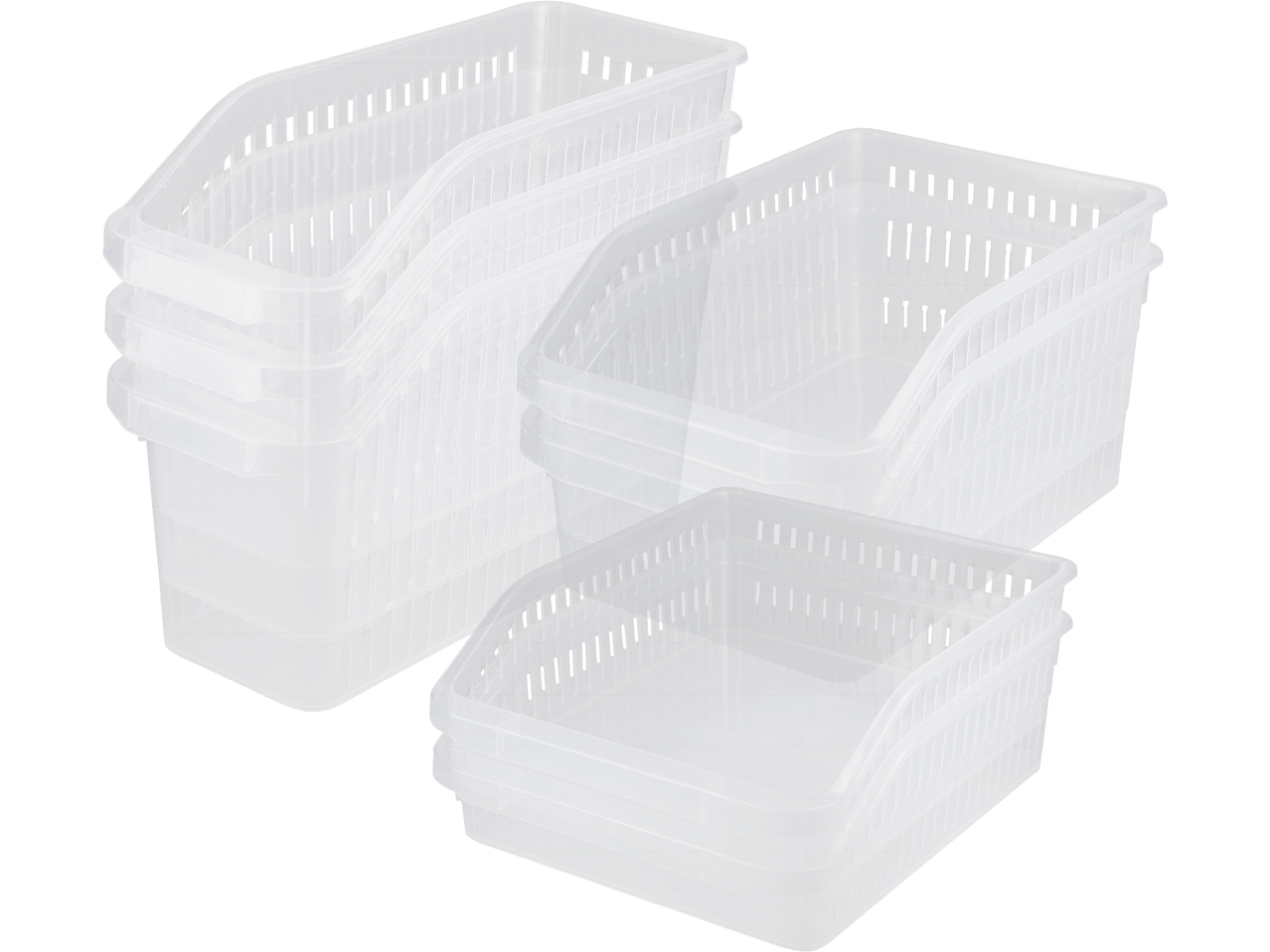Staplade genomskinliga plastkorgar med perforerade sidor.